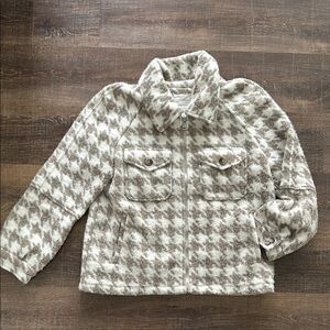 Houndstooth Jacket - Beige and White